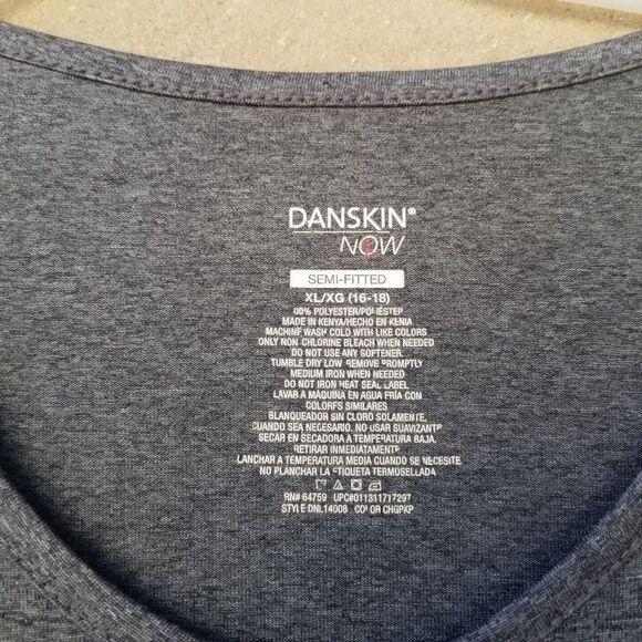 Danskin Now " Semi Fitted" Top. Sz XL - Picture 2 of 8